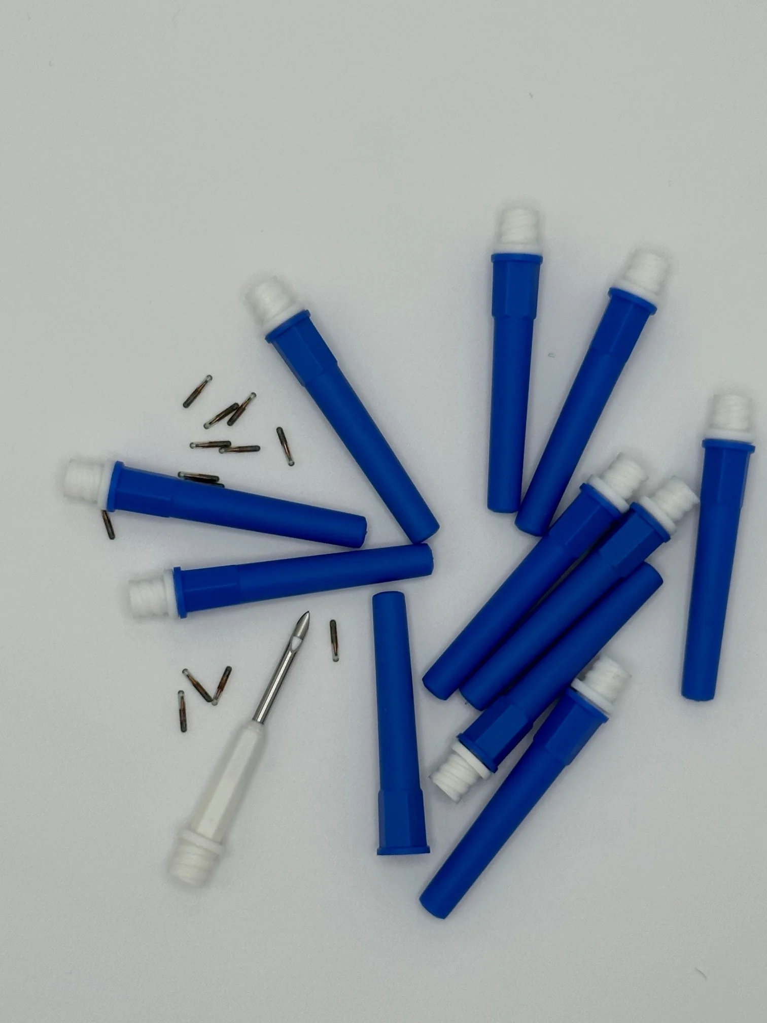 Needles with Tags rv2